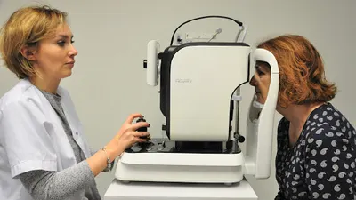 Natasza Tomińska - Chirurgia powiek i medycyna estetyczna